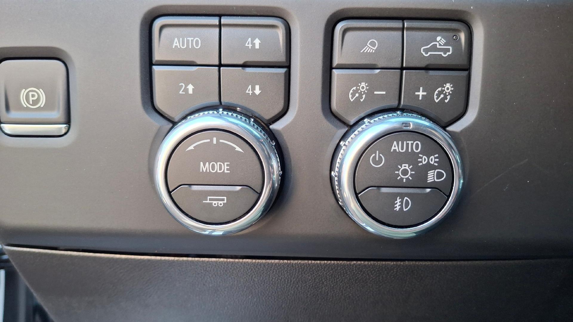2026 GMC Sierra 3500 HD Denali Ultimate DRW