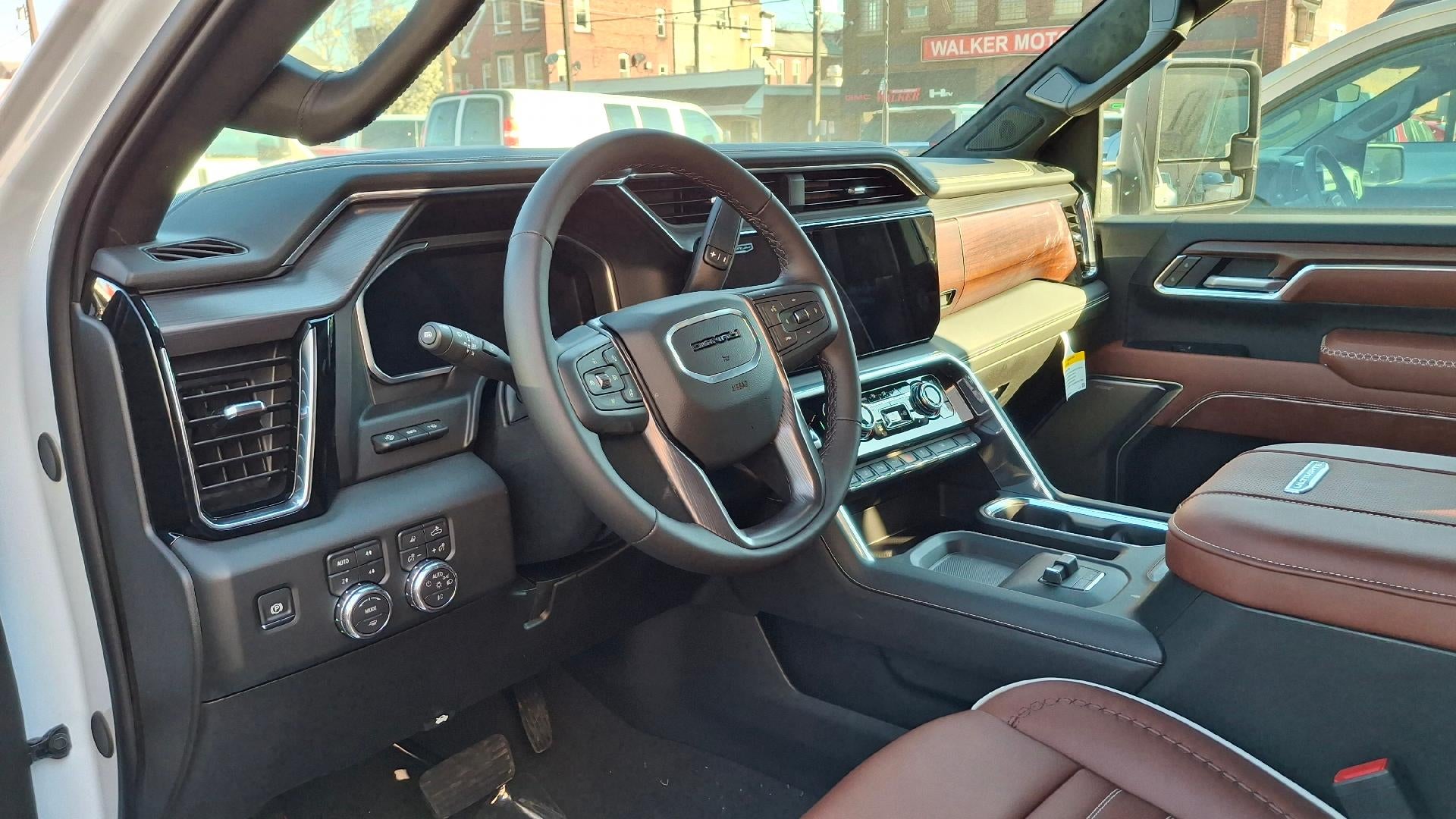 2026 GMC Sierra 3500 HD Denali Ultimate DRW