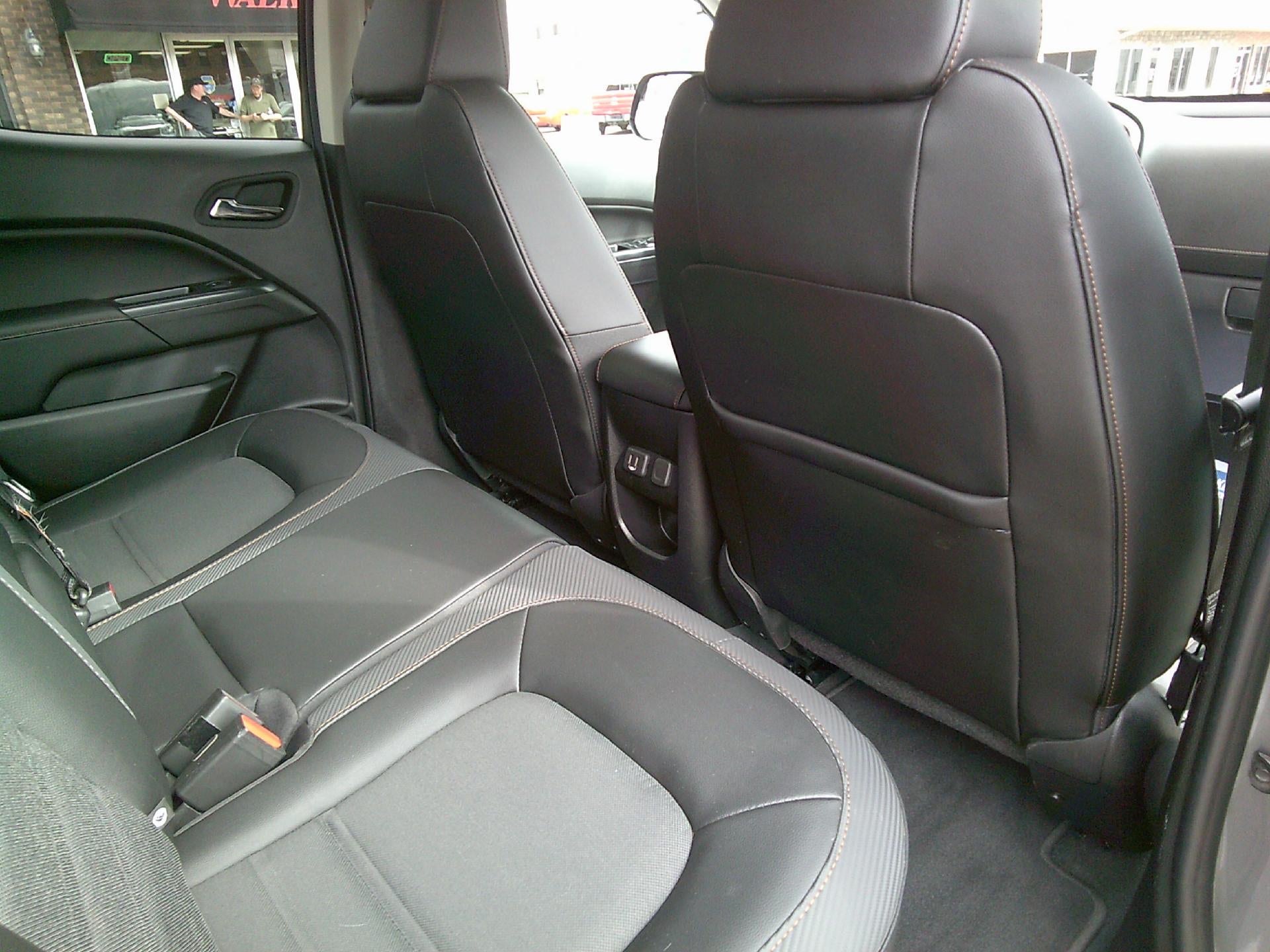 2022 GMC Canyon AT4 - Cloth