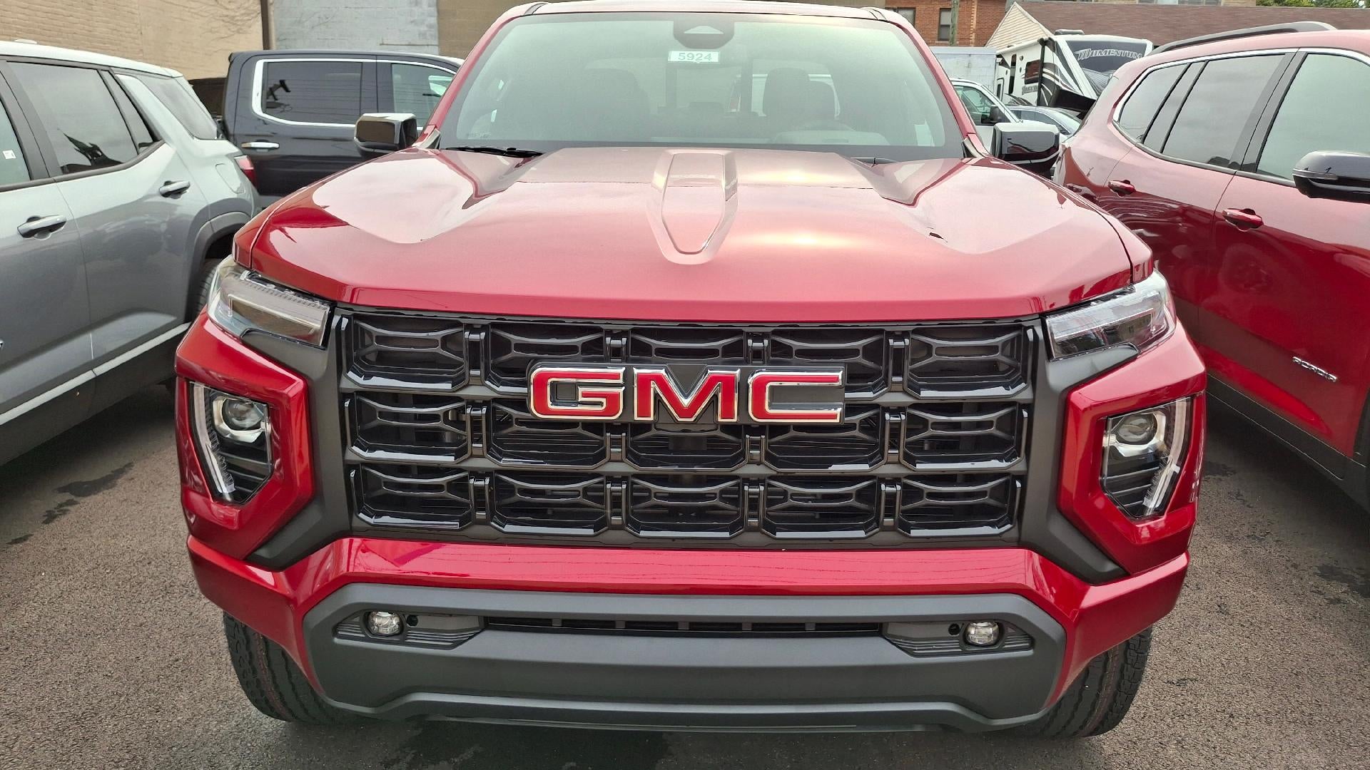 2026 GMC Canyon Elevation