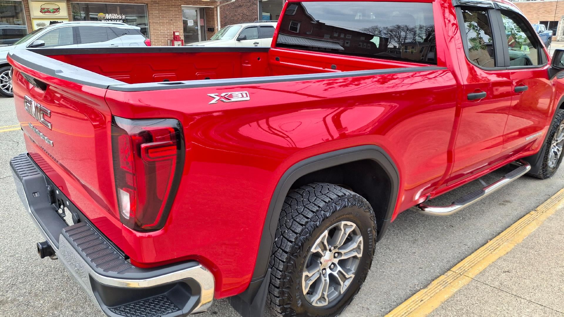 2023 GMC Sierra 1500 Pro
