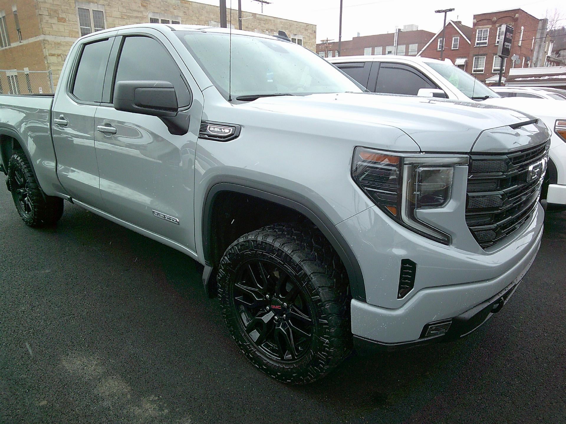 2024 GMC Sierra 1500 Elevation