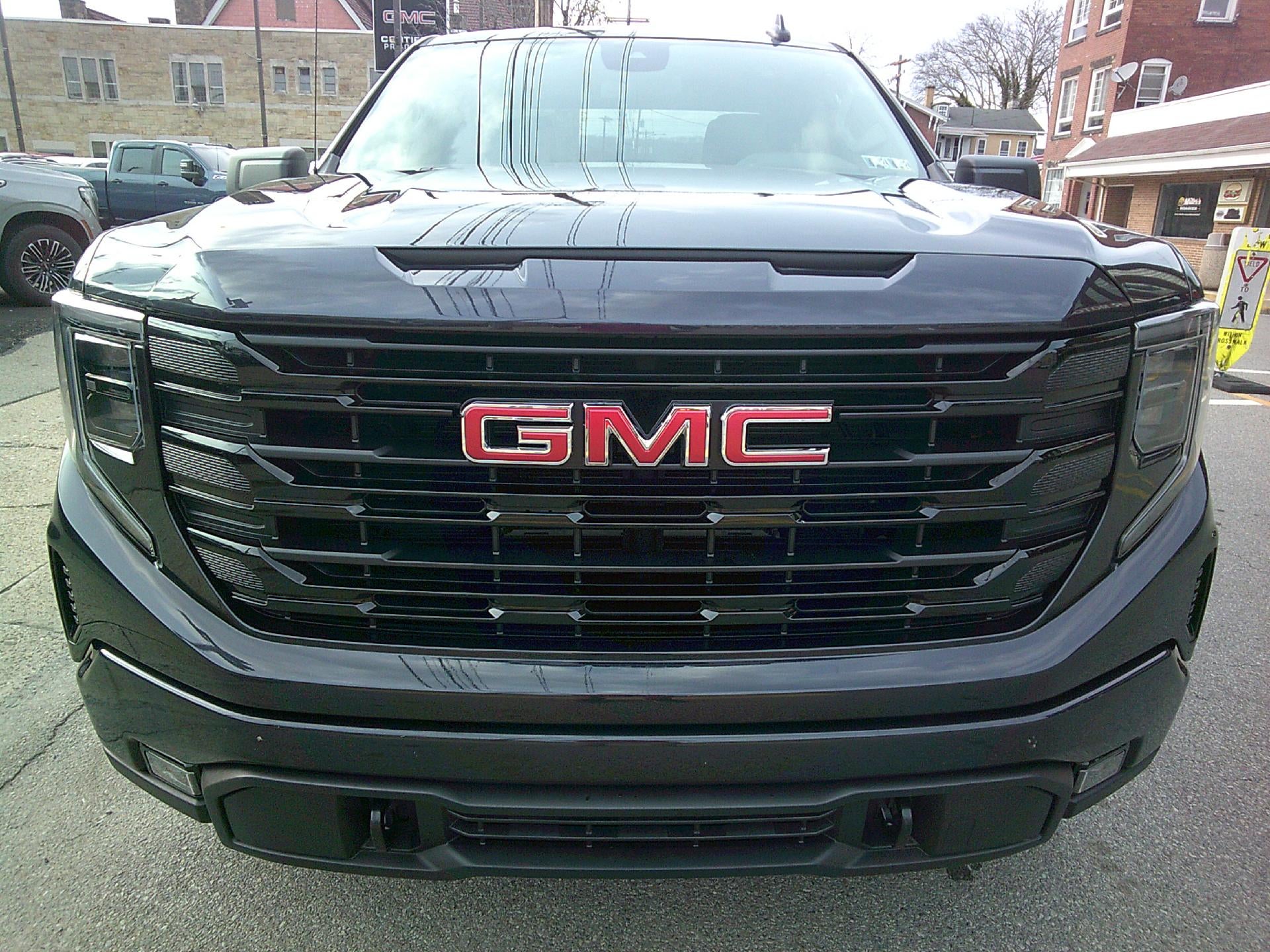 2023 GMC Sierra 1500 Elevation