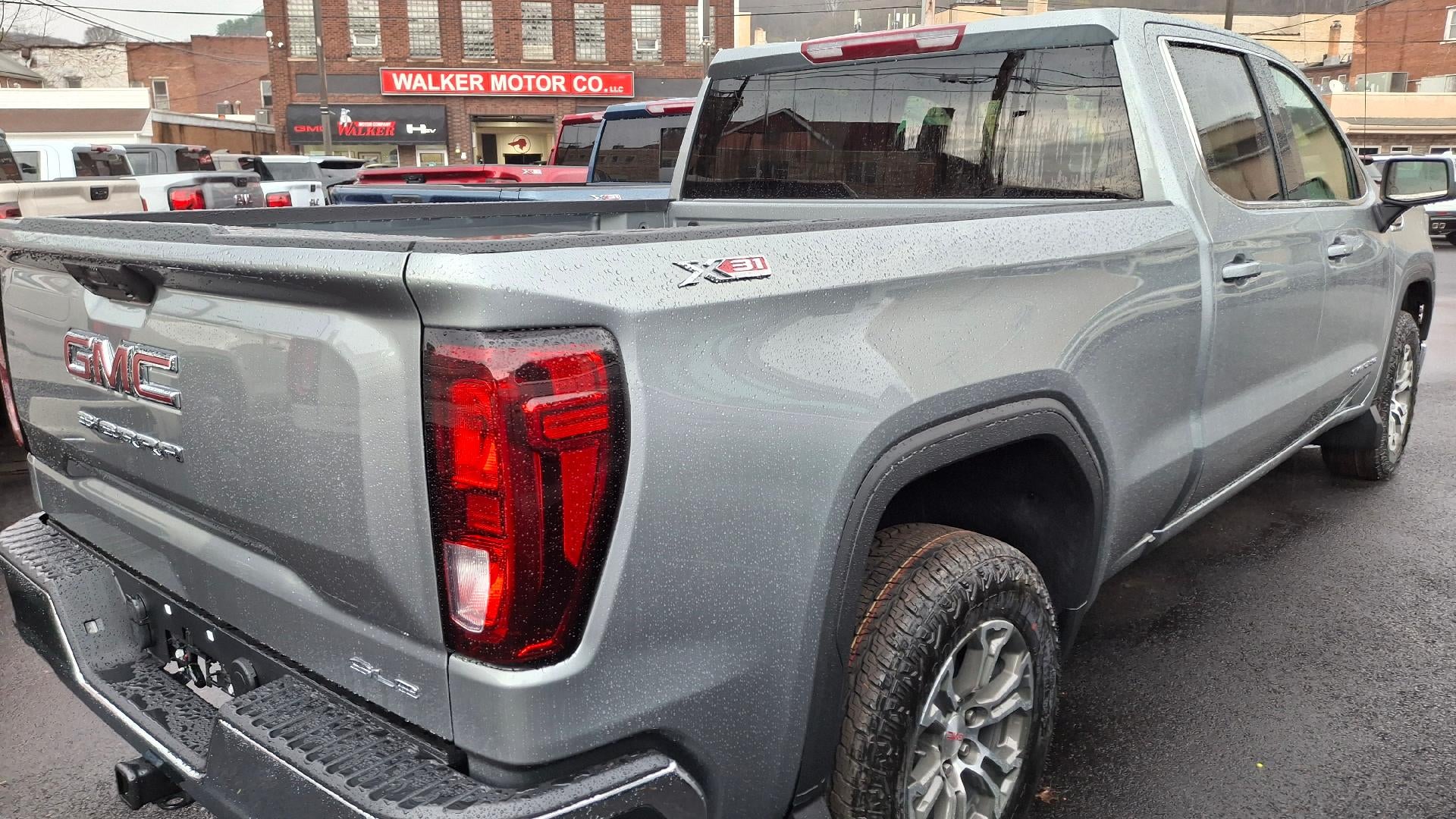 2026 GMC Sierra 1500 SLE