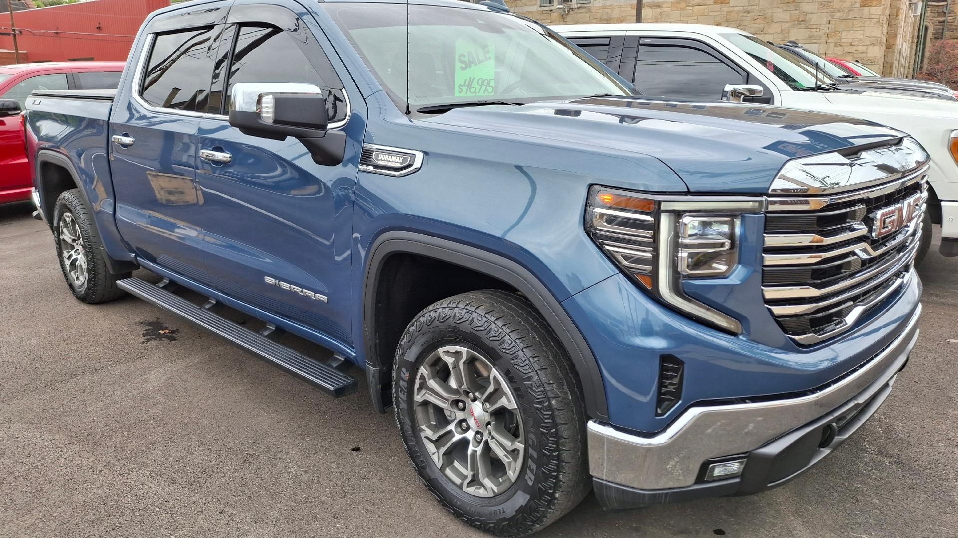 2024 GMC Sierra 1500 SLT