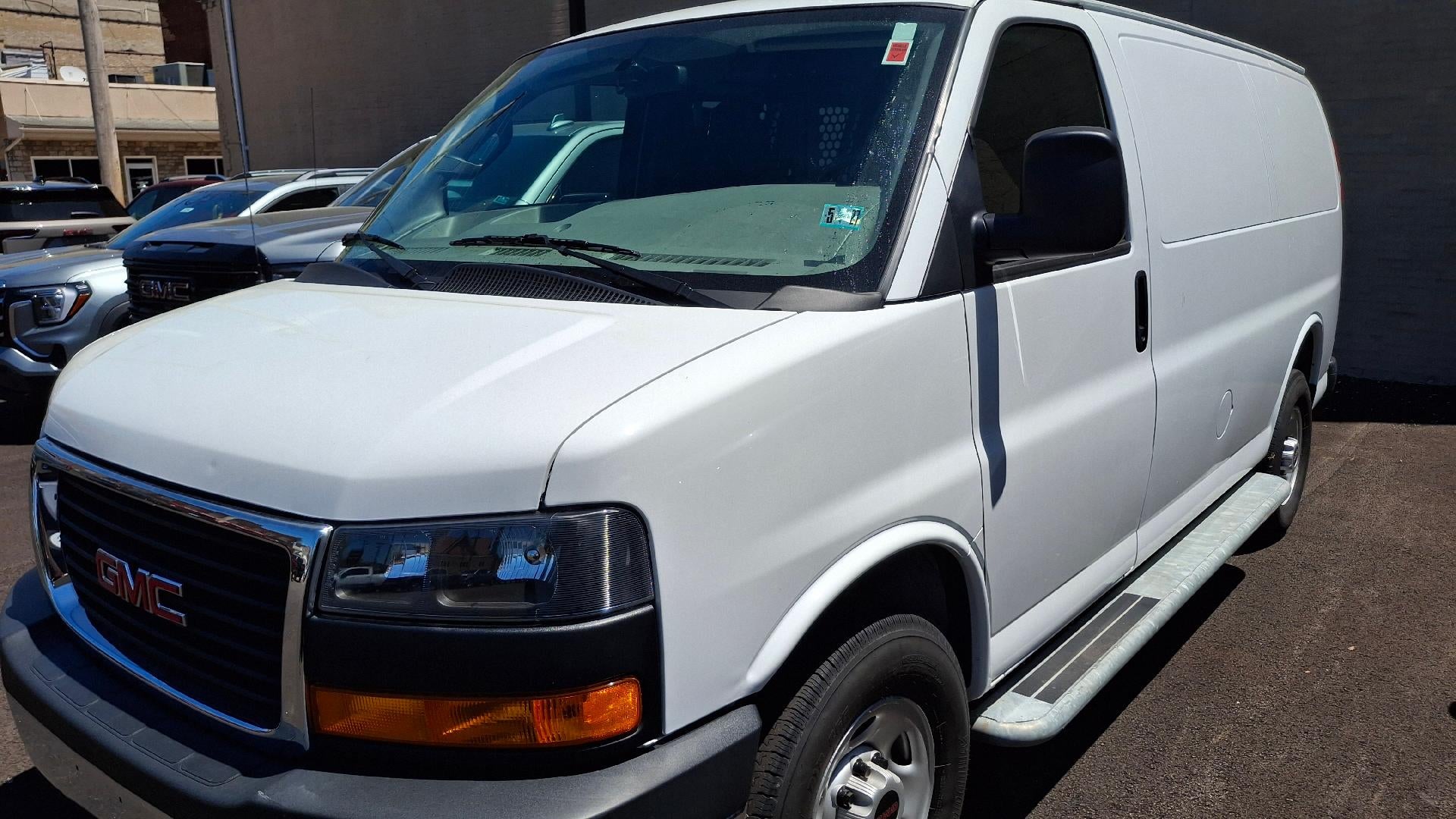 2024 GMC Savana Cargo 2500 Work Van