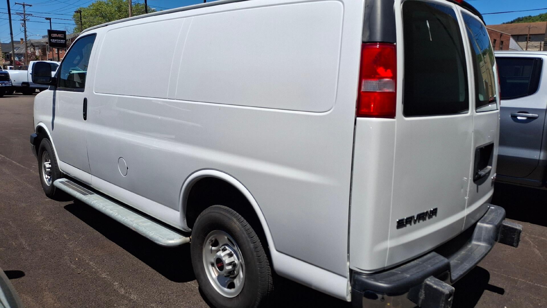 2024 GMC Savana Cargo 2500 Work Van