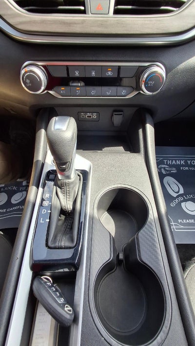 2025 Nissan Altima SV FWD
