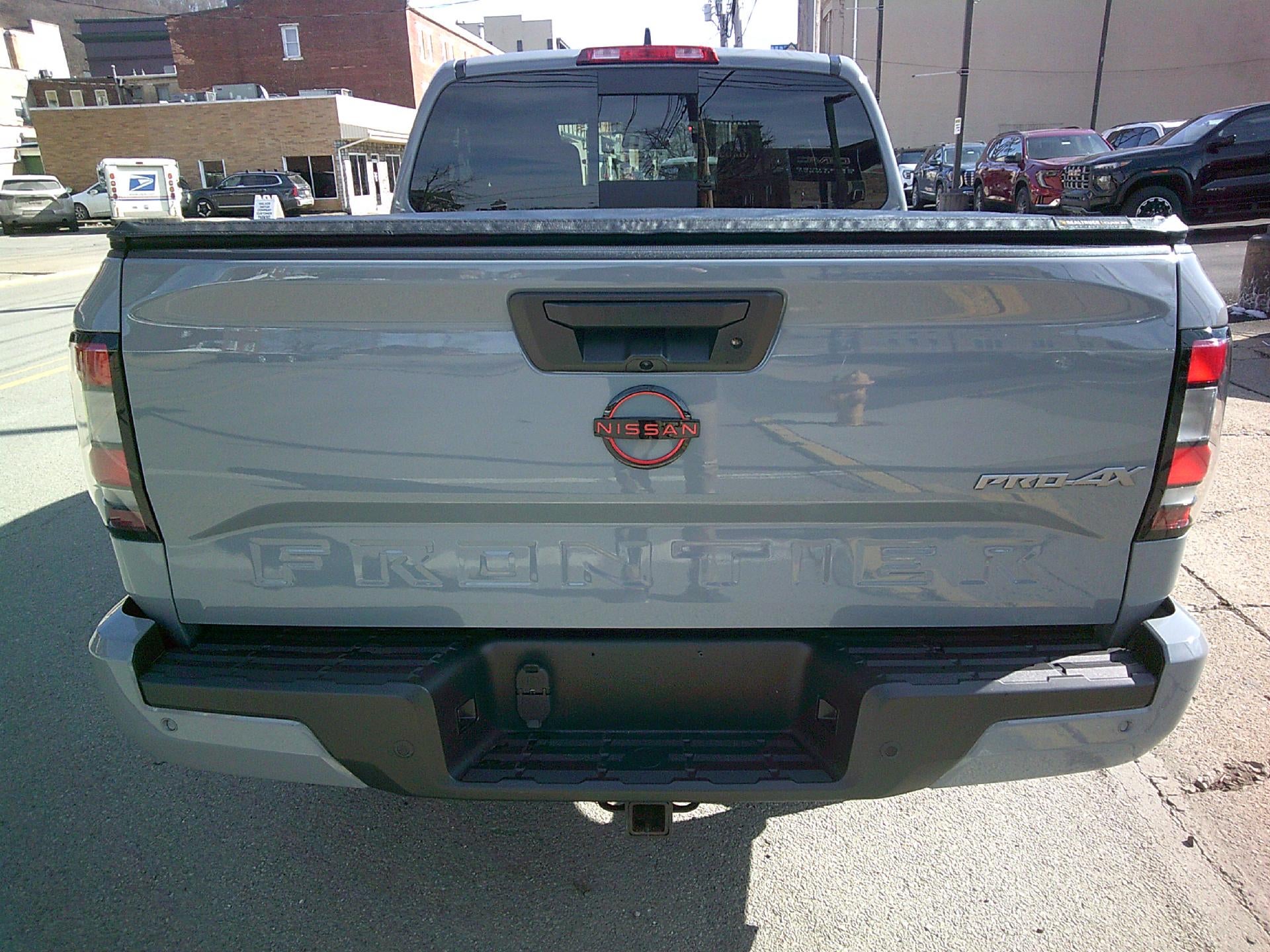 2023 Nissan Frontier Crew Cab PRO-4X 4x4