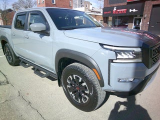 2023 Nissan Frontier Crew Cab PRO-4X 4x4