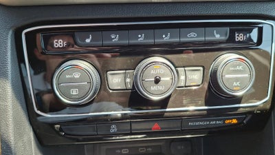 2023 Volkswagen Atlas Cross Sport 2.0T SE w/Technology