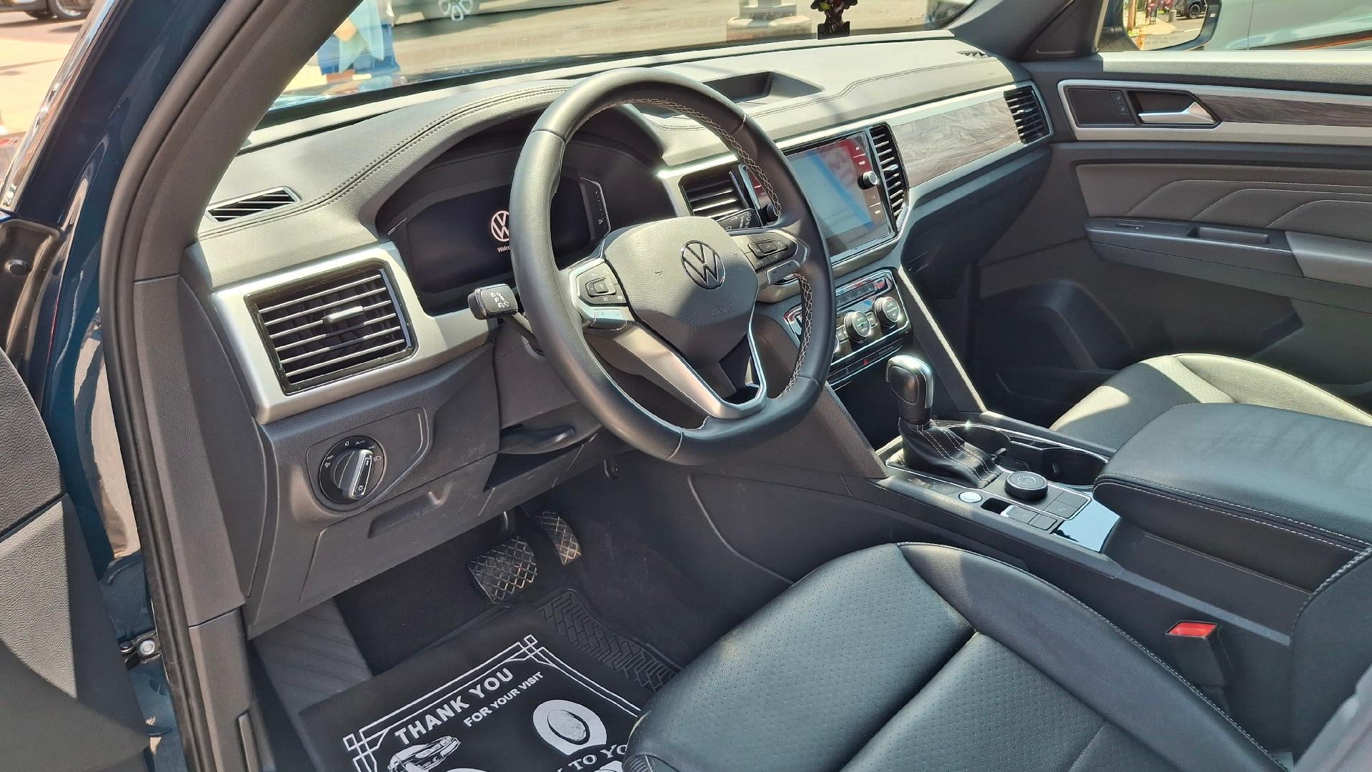 2023 Volkswagen Atlas Cross Sport 2.0T SE w/Technology