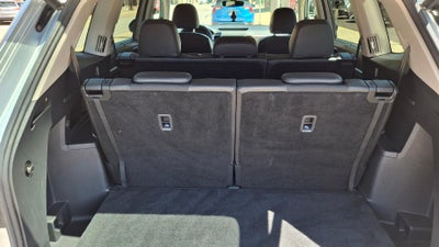 2019 Volkswagen Atlas 3.6L V6 SE w/Technology R-Line