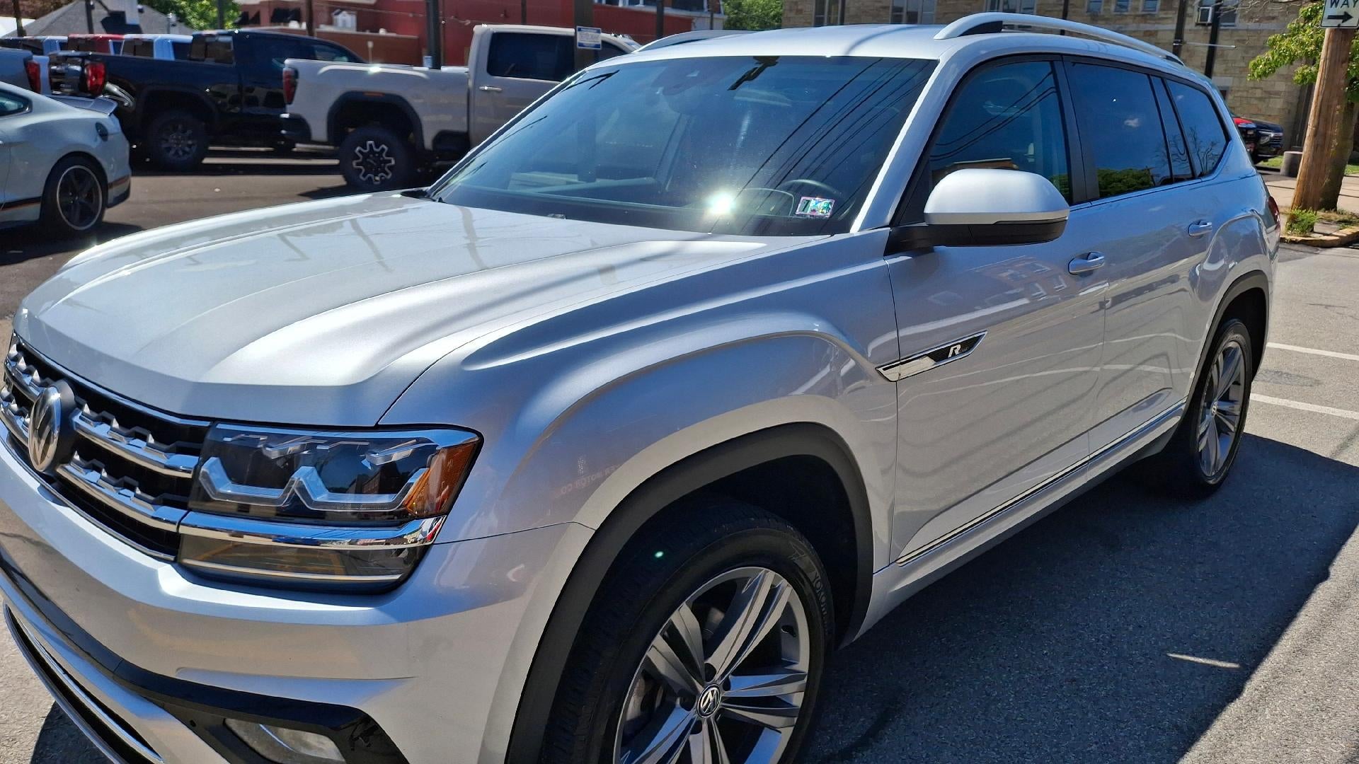 2019 Volkswagen Atlas 3.6L V6 SE w/Technology R-Line