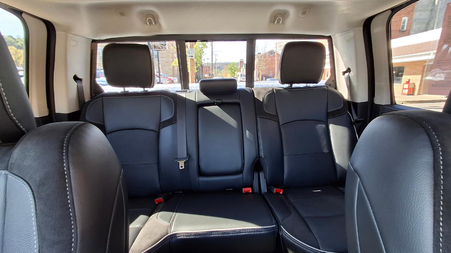 2024 RAM 3500 Laramie Crew Cab 4x4 6'4" Box