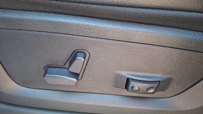 2024 RAM 3500 Laramie Crew Cab 4x4 6'4" Box