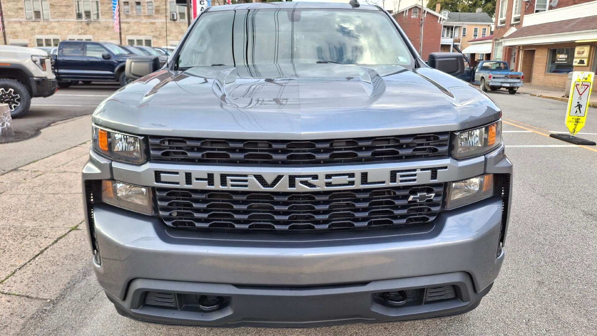 2020 Chevrolet Silverado 1500 Custom
