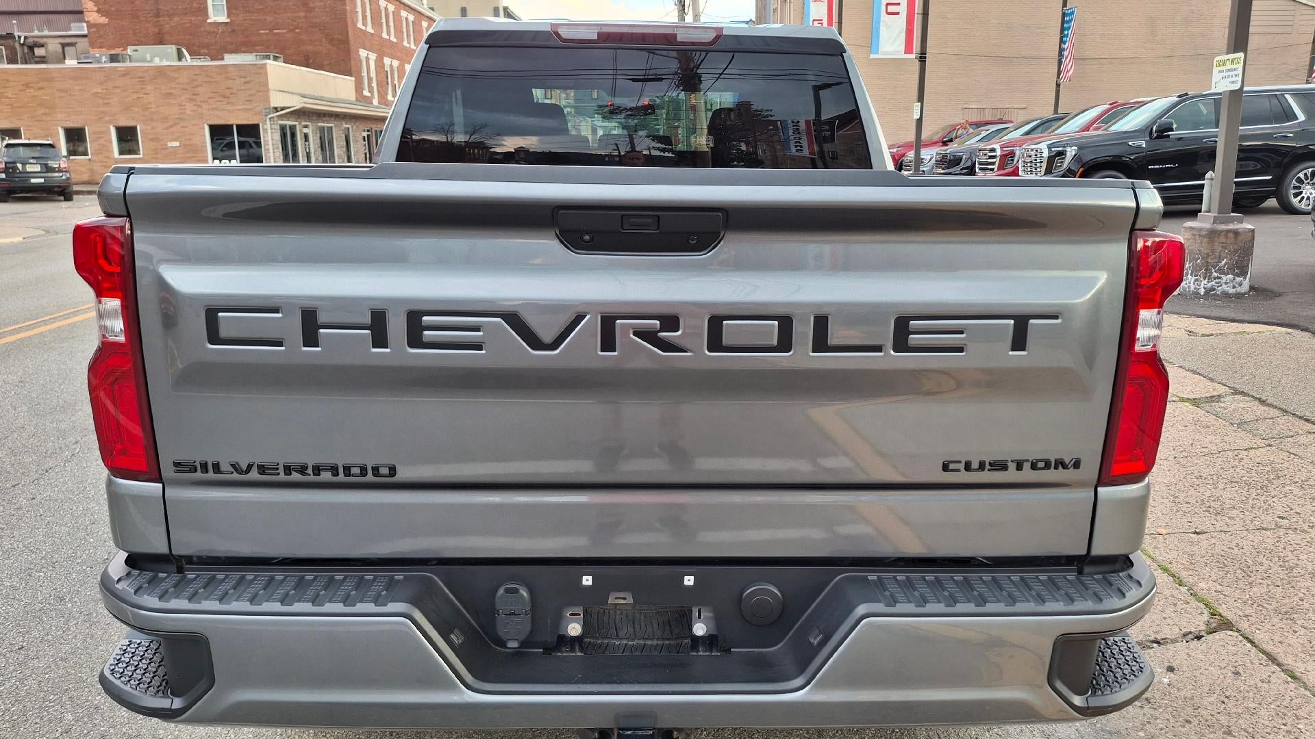 2020 Chevrolet Silverado 1500 Custom