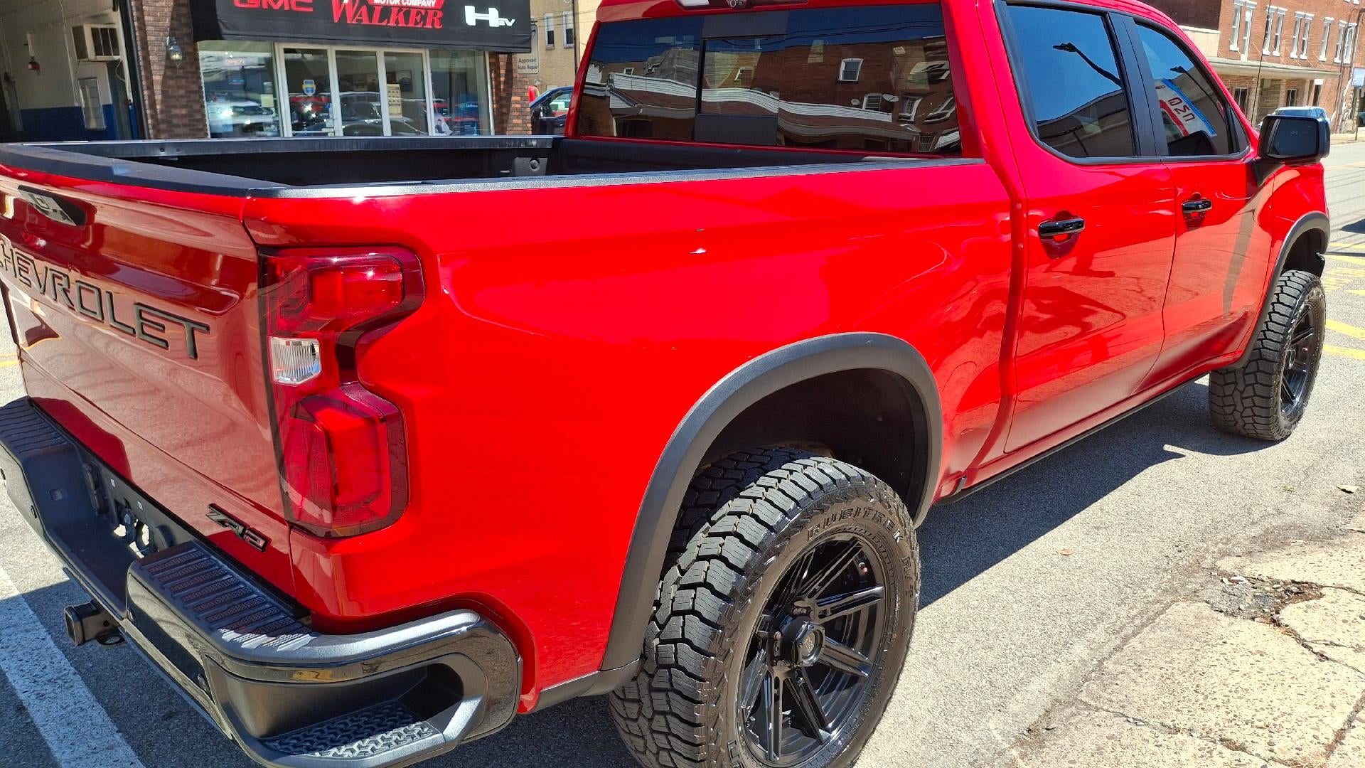 2023 Chevrolet Silverado 1500 ZR2