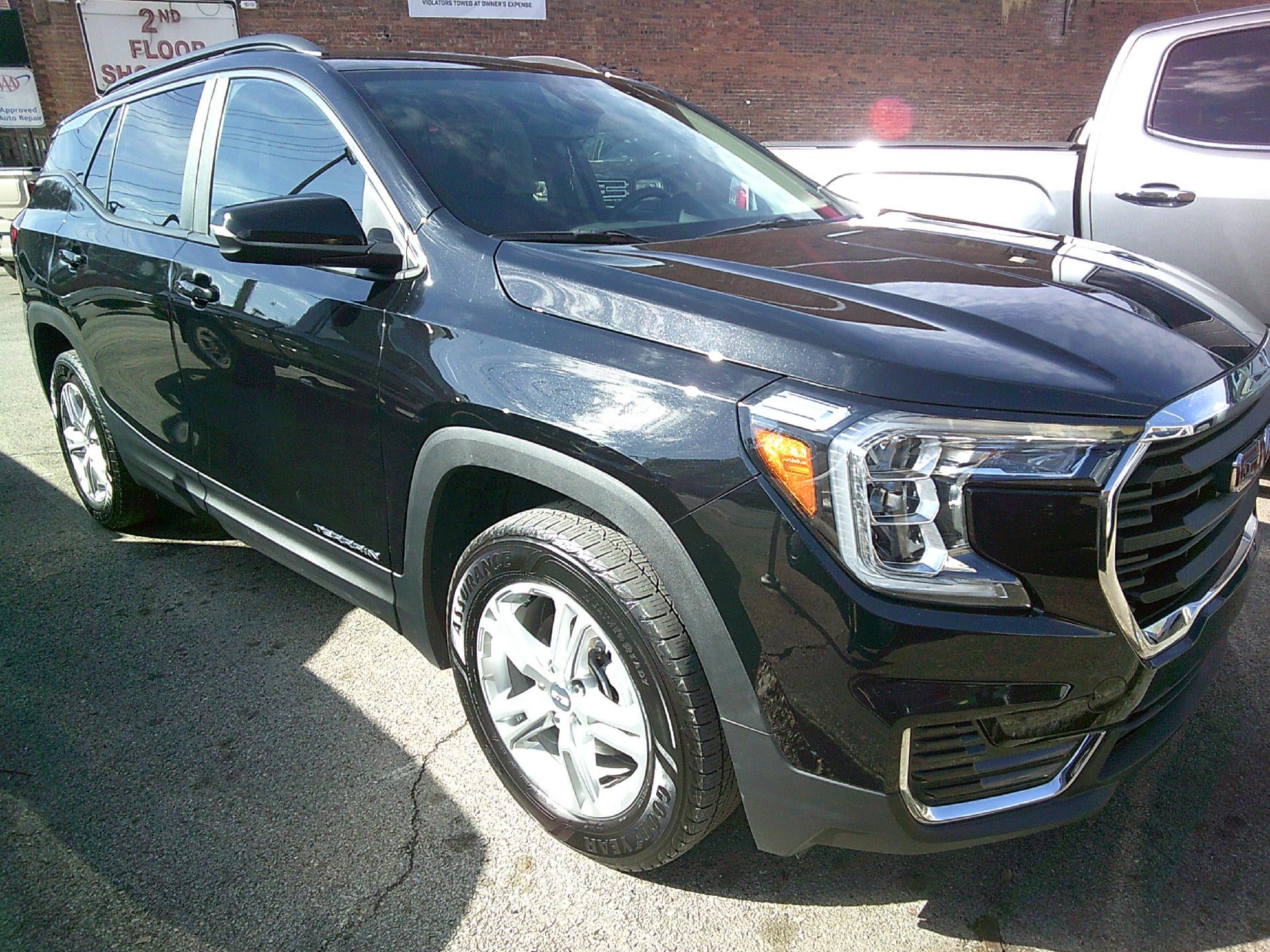 2022 GMC Terrain SLE