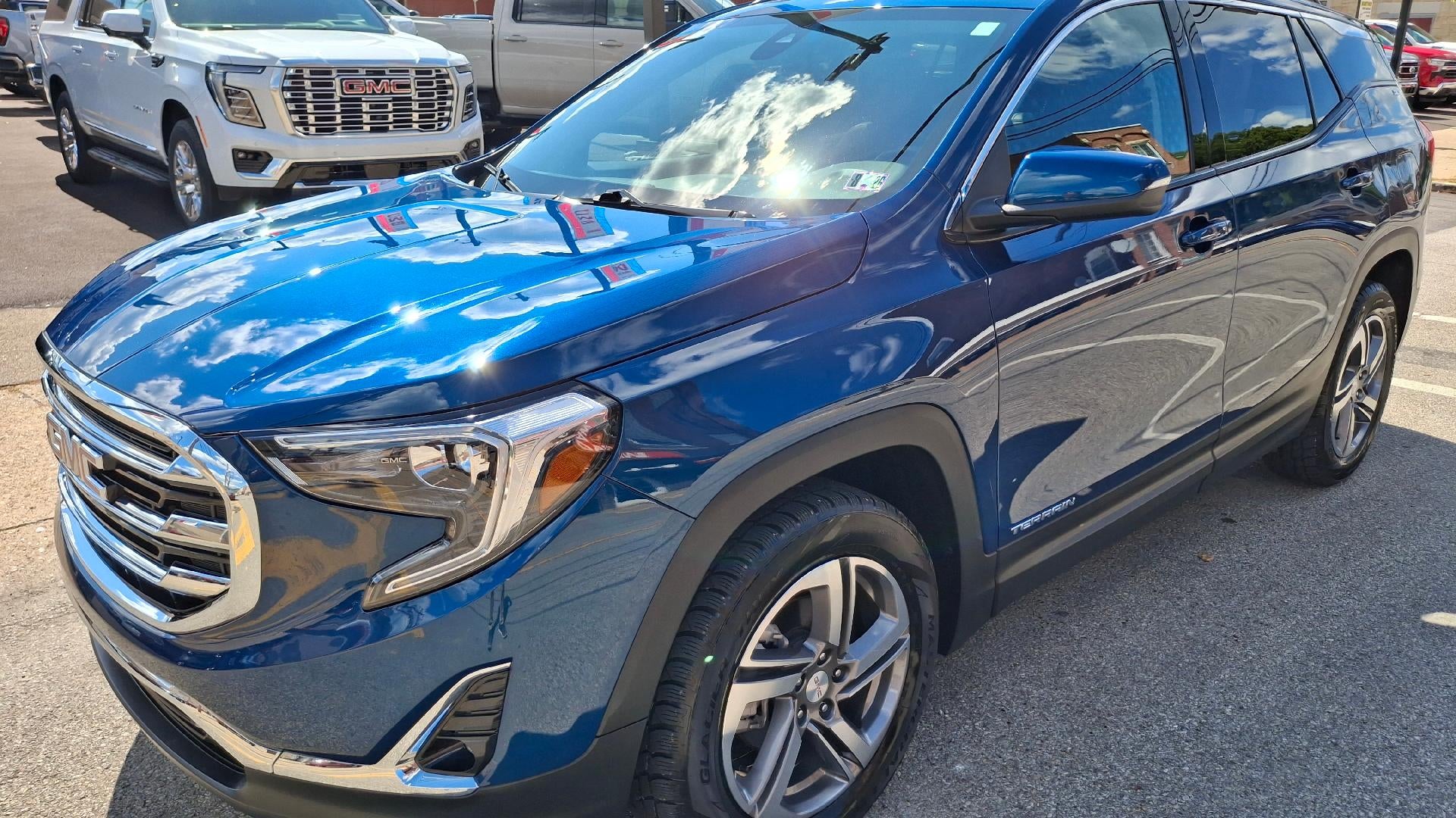 2021 GMC Terrain SLT