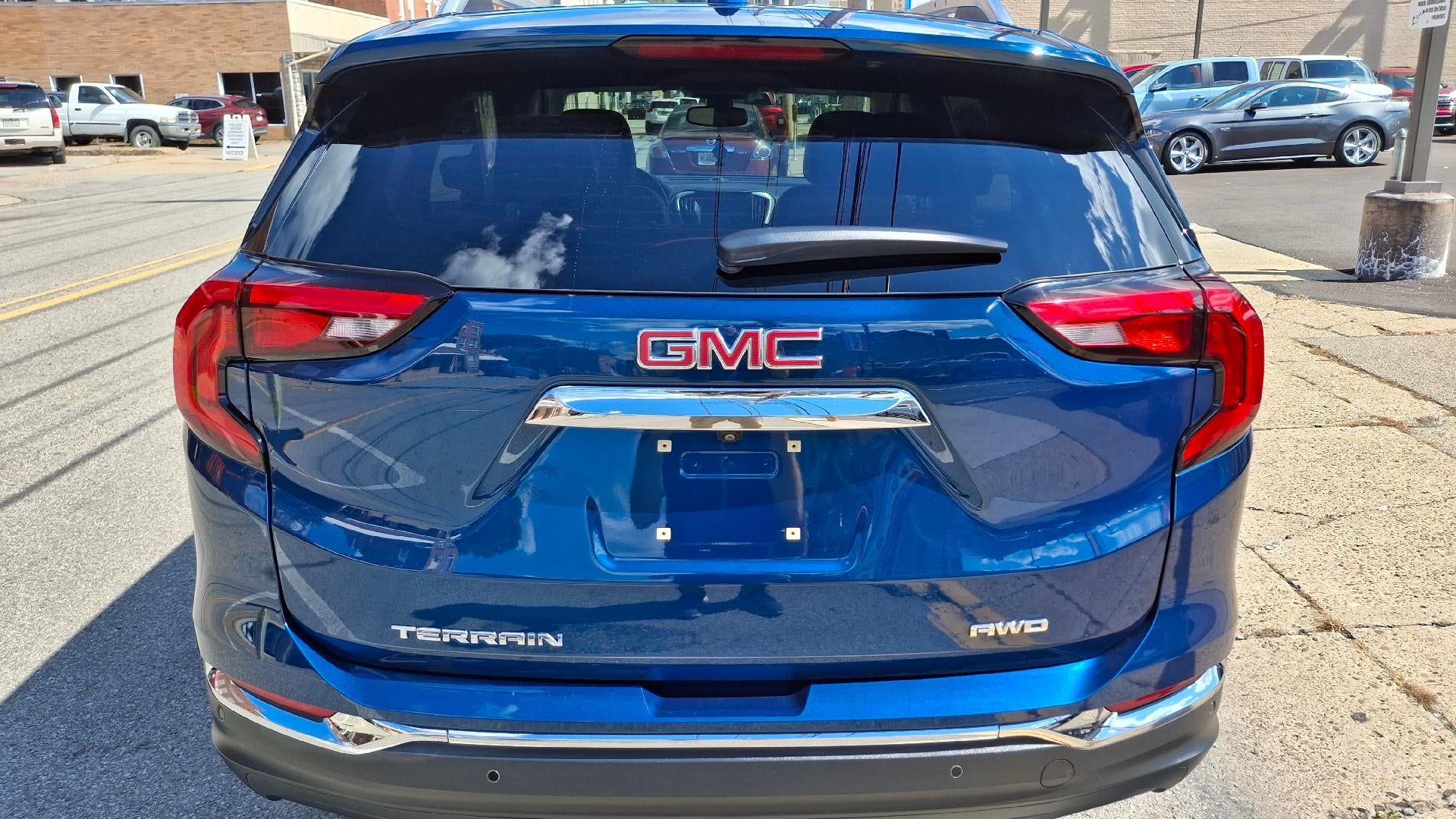 2021 GMC Terrain SLT