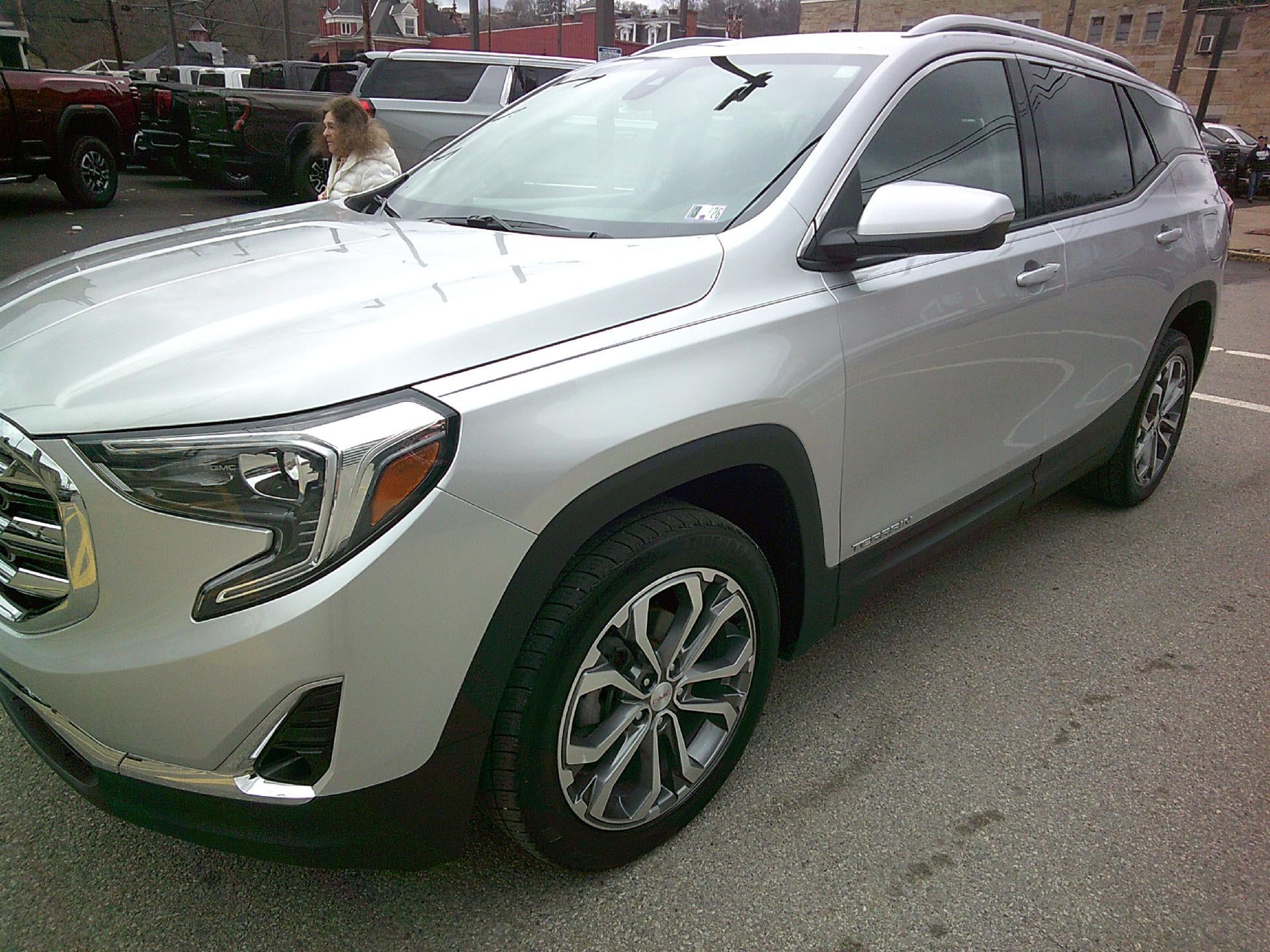 2021 GMC Terrain SLT