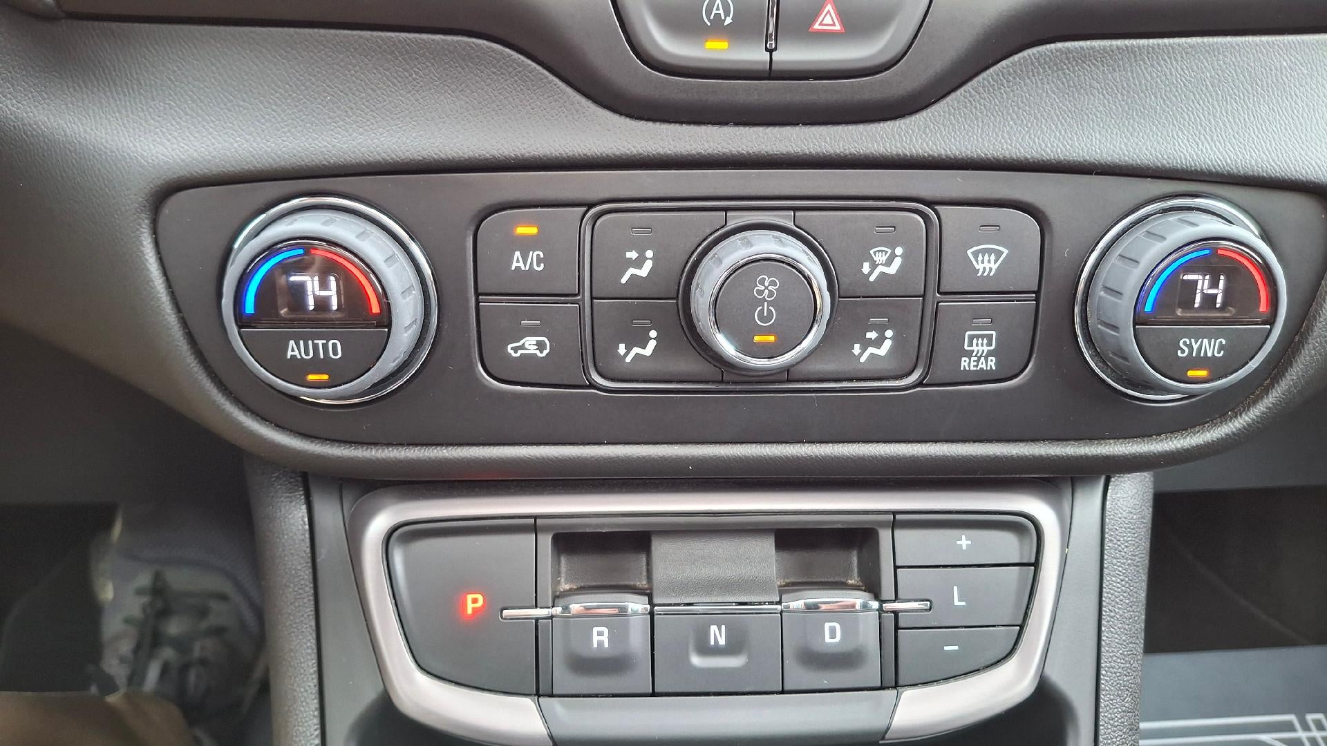 2024 GMC Terrain AT4