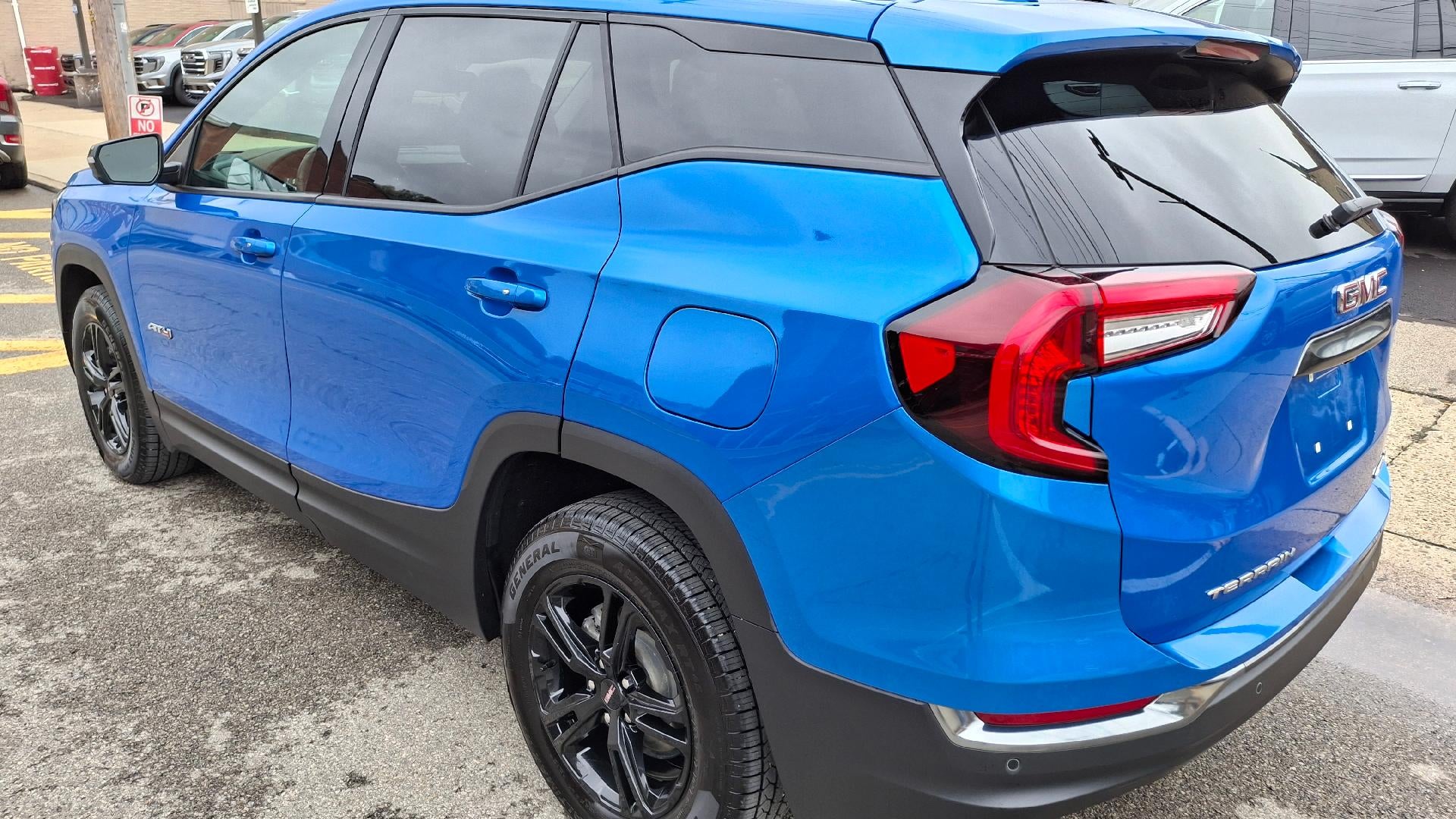 2024 GMC Terrain AT4