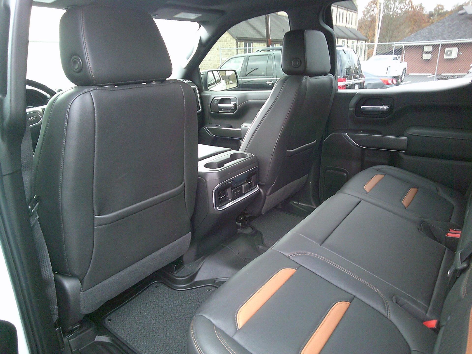 2022 GMC Sierra 1500 Limited AT4