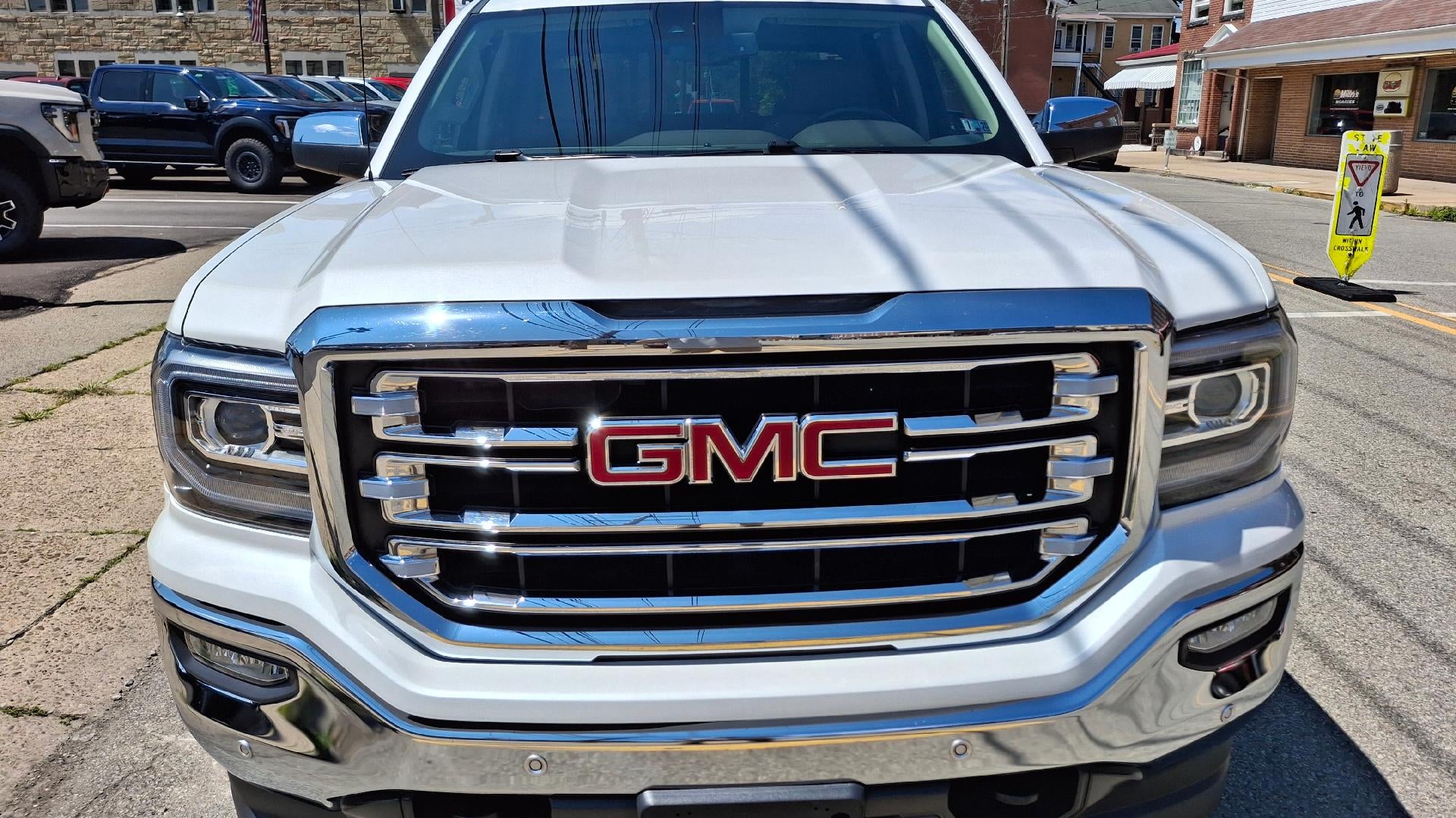 2017 GMC Sierra 1500 SLT