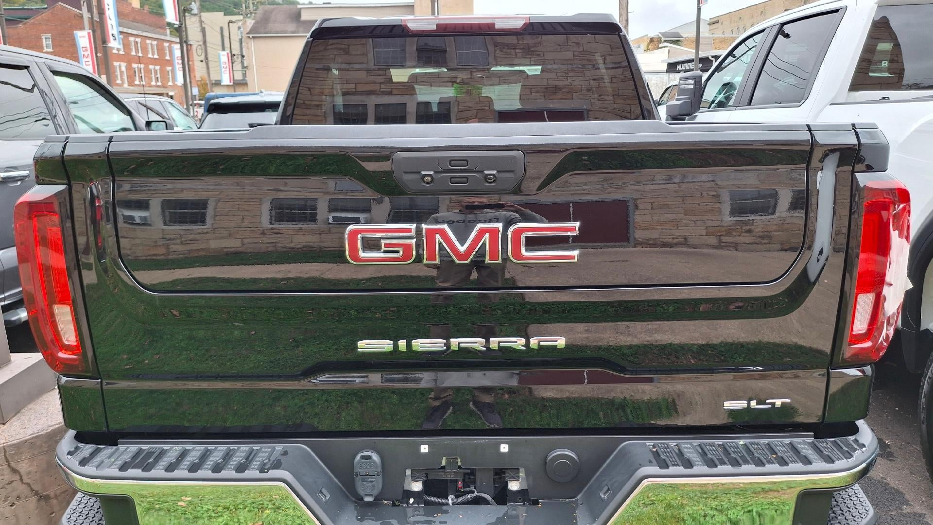 2021 GMC Sierra 1500 SLT