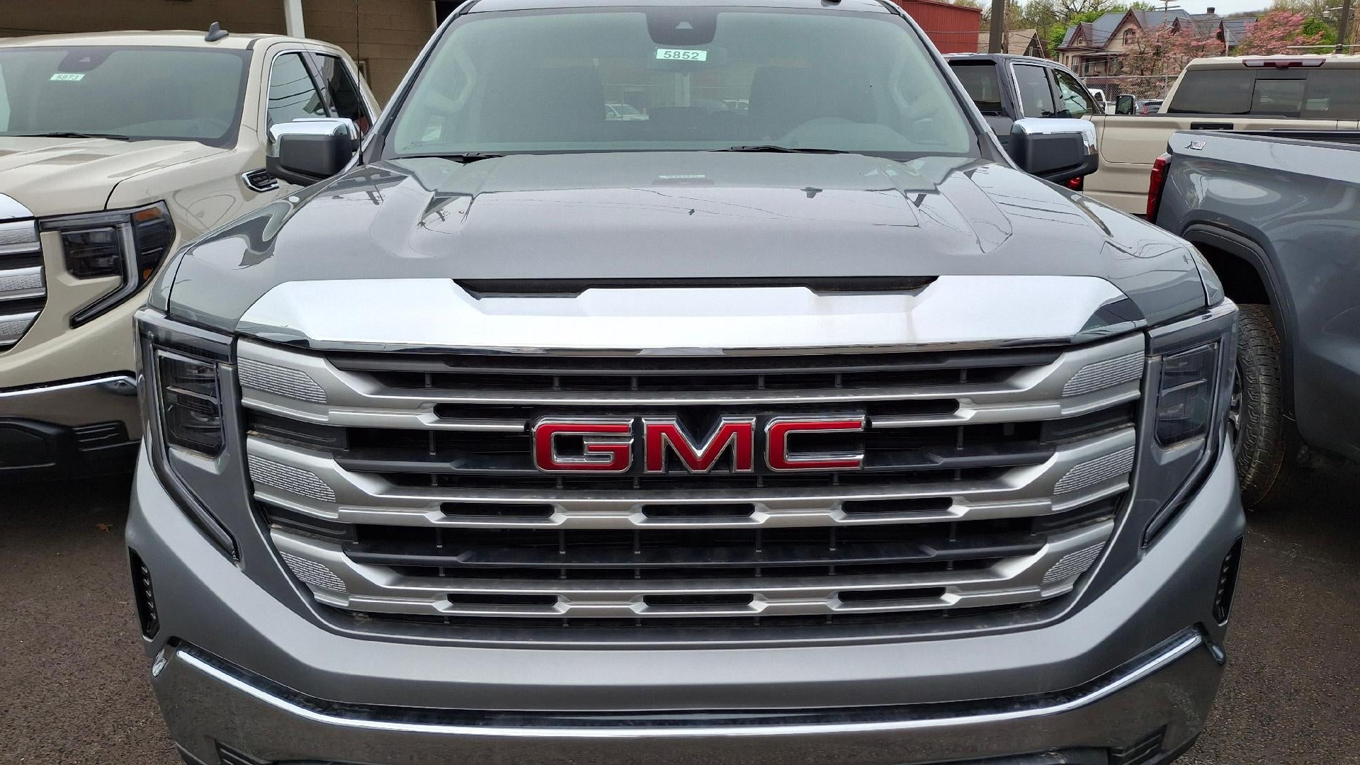 2026 GMC Sierra 1500 SLE
