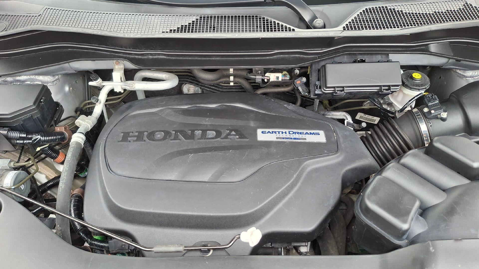 2020 Honda Pilot AWD Elite
