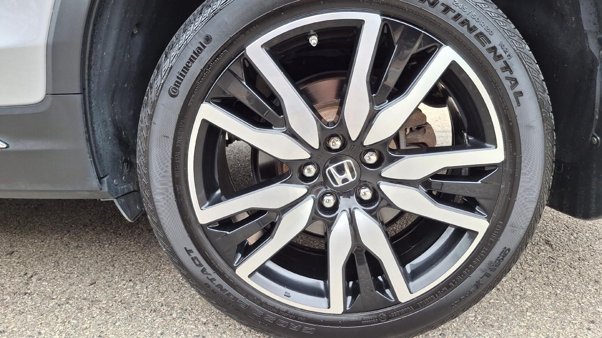 2020 Honda Pilot AWD Elite