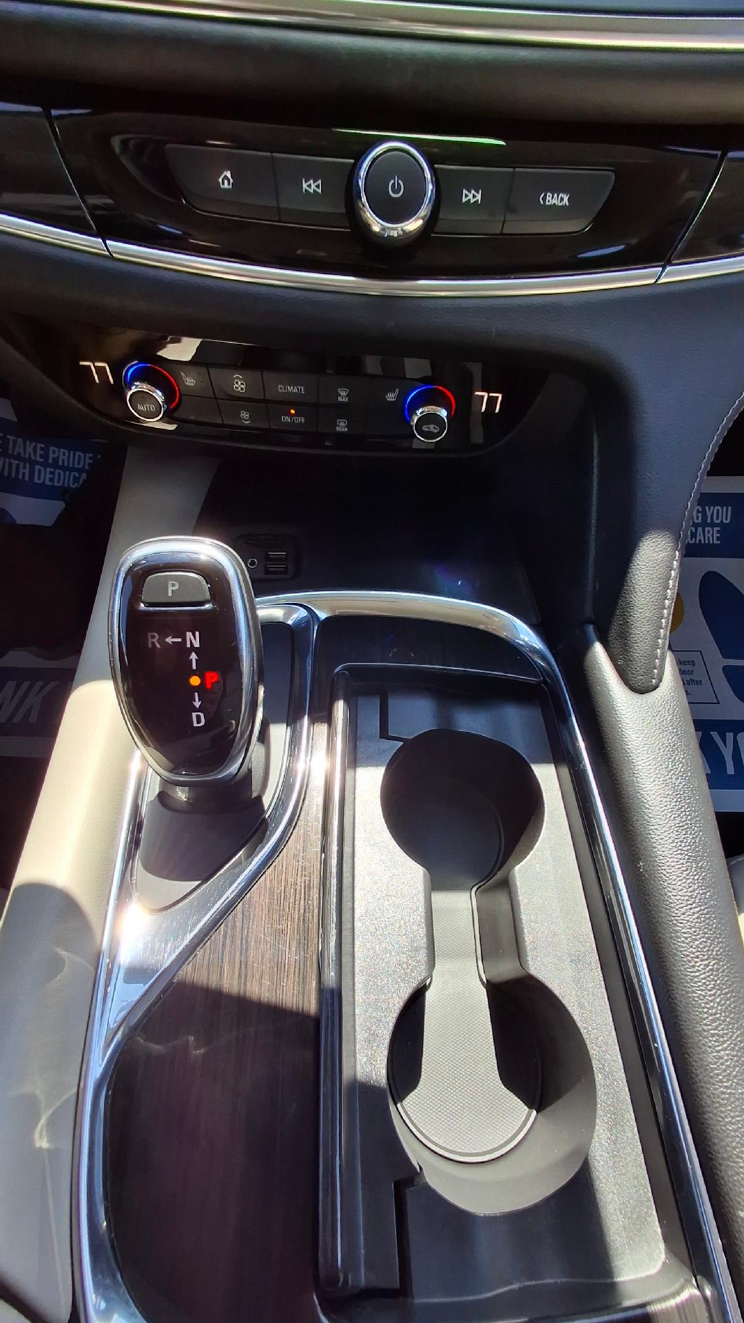 2021 Buick Enclave Essence