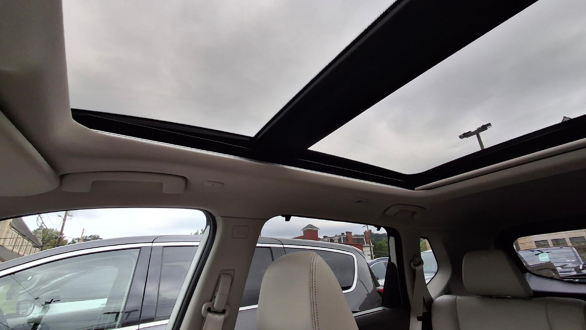 2023 Nissan Rogue SL Intelligent AWD