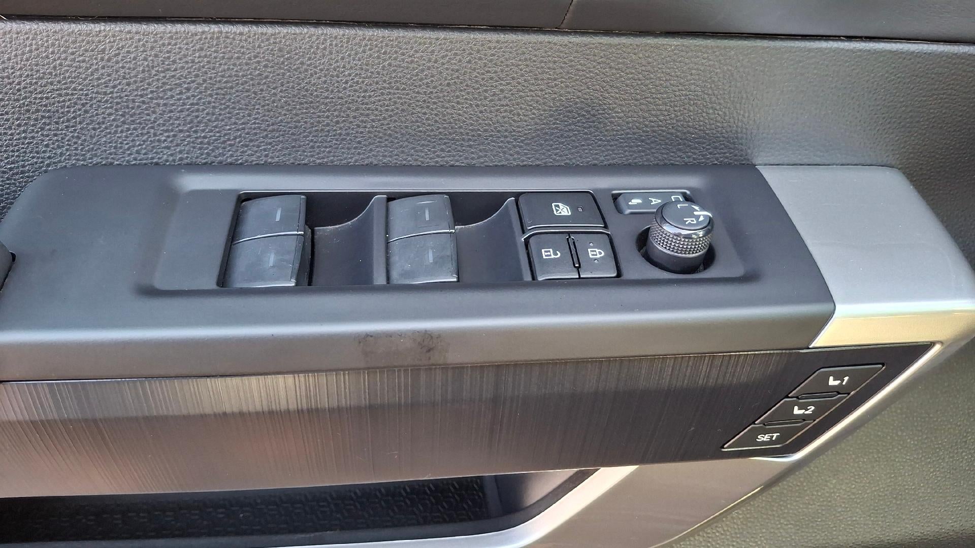 2024 Toyota Tundra Hybrid Platinum 4WD