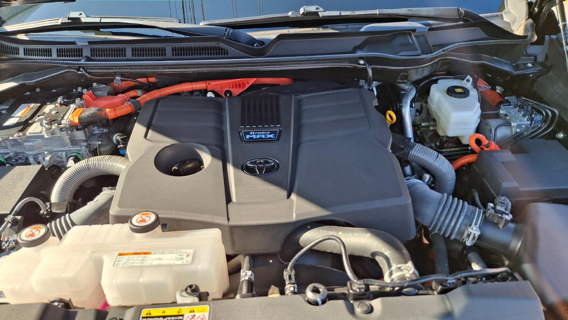 2024 Toyota Tundra Hybrid Platinum 4WD