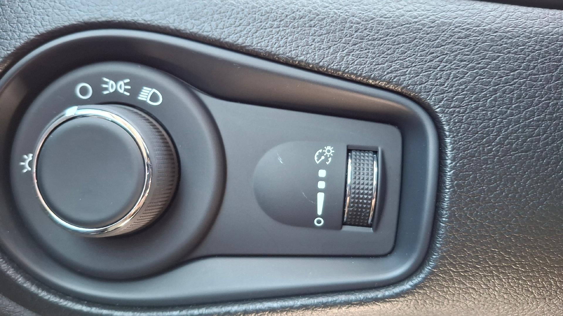 2021 Jeep Renegade Jeepster 4x4