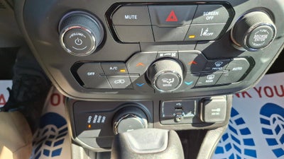 2021 Jeep Renegade Jeepster 4x4