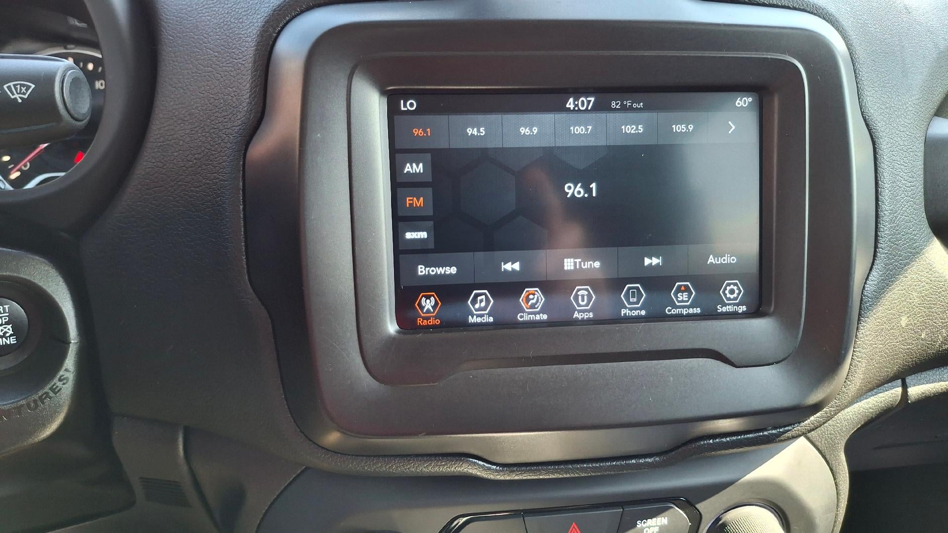 2021 Jeep Renegade Jeepster 4x4